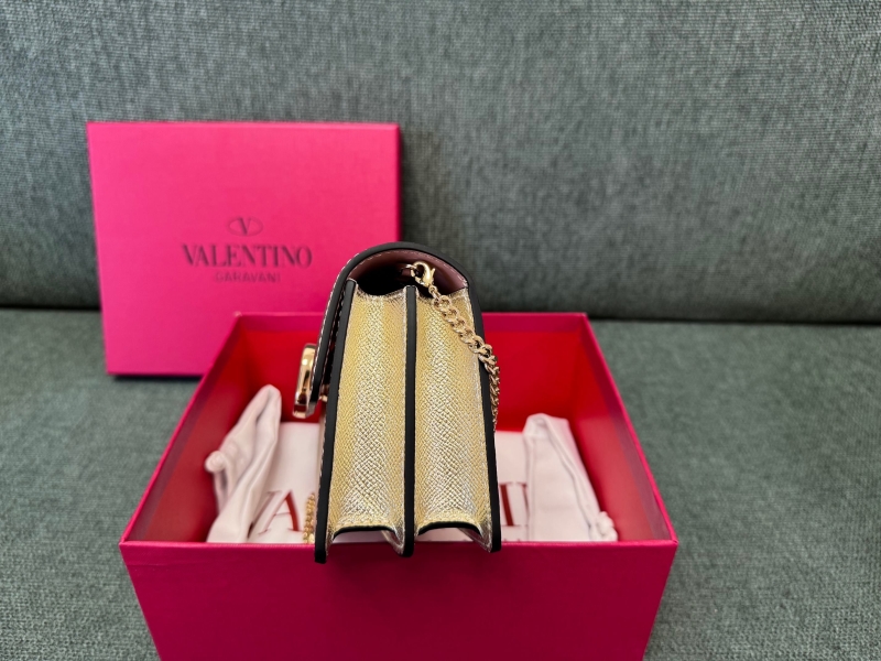 Va1e*ntin0 satchel bag